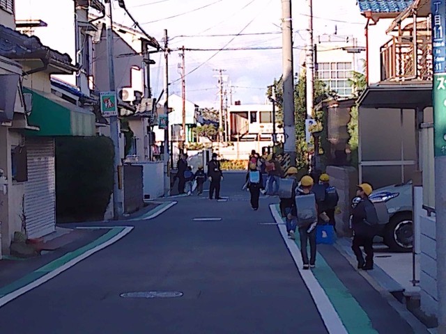 朝の登校風景２.jpg