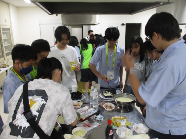 龍山中学のメンバーと再会